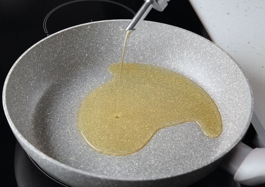 ceramic frying pan sticking